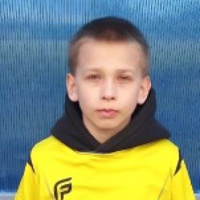Огнев Артём Лидер