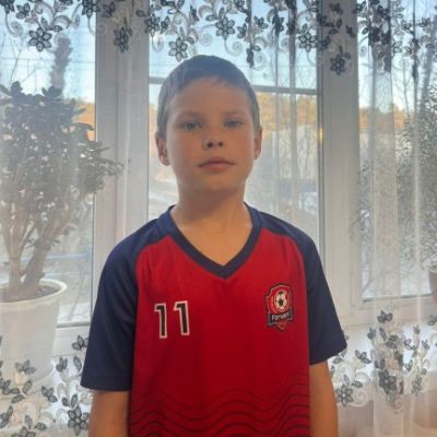 Губарев Иван ФШ Форвард 16