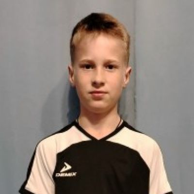 Кузнецов Артём Лидер