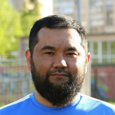 Олмосов Низом Восток