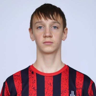 Беляев Артём Академия