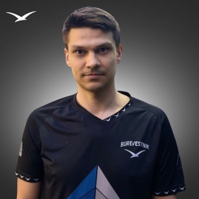 Дворников Никита мфк "Буревестник"