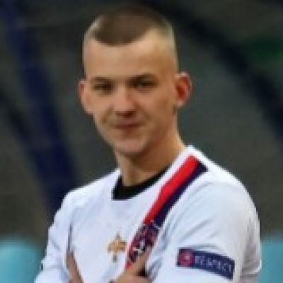 Стражников Александр Молодая Гвардия